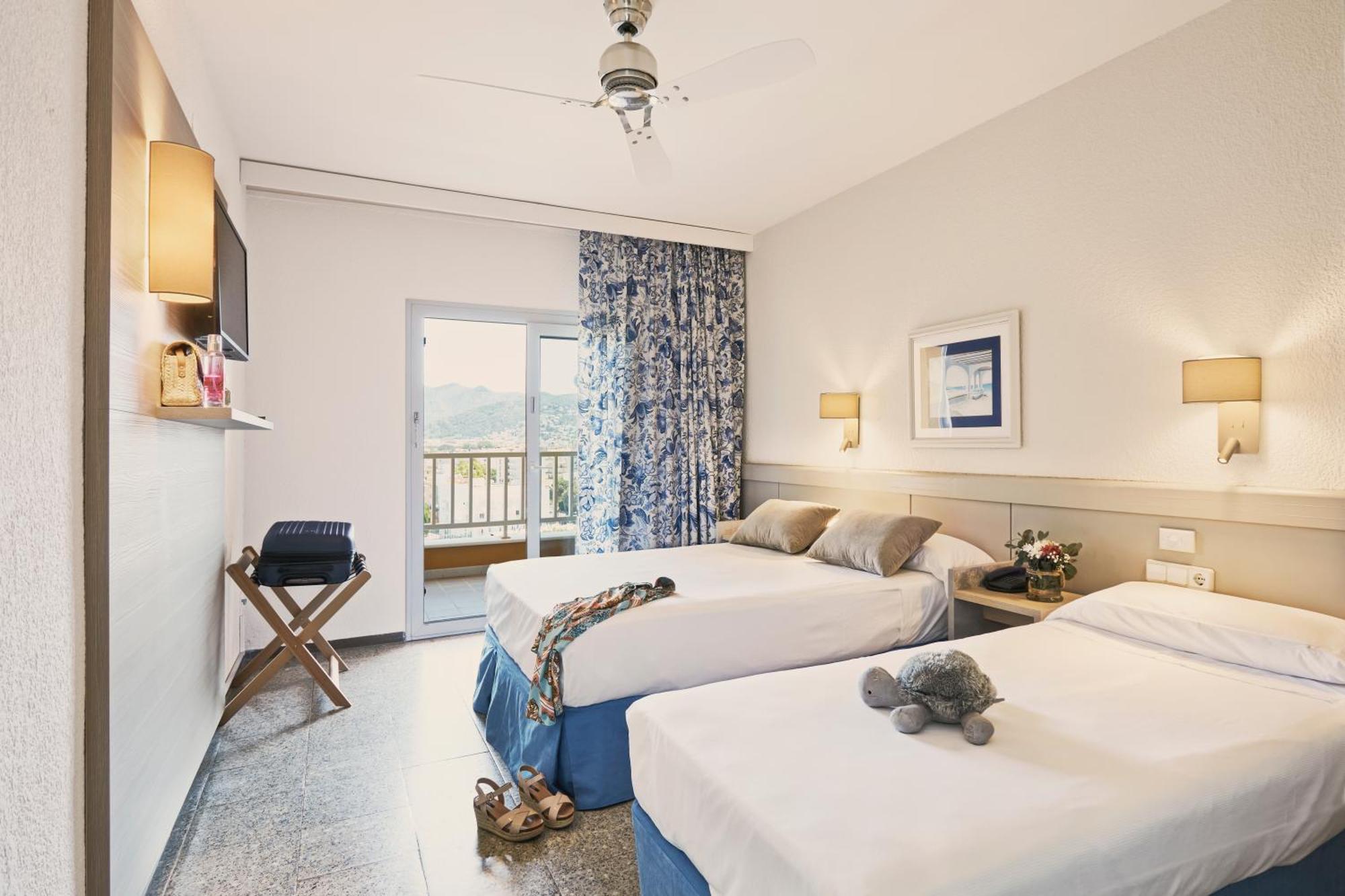 Prestige Goya Park 3* Rosas